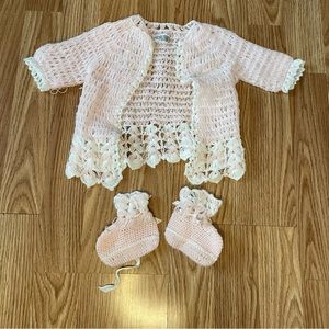 VINTAGE CRADLE KNIT PINK WHITE CROCHET SWEATER AND BOOTIES NEWBORN DOLL